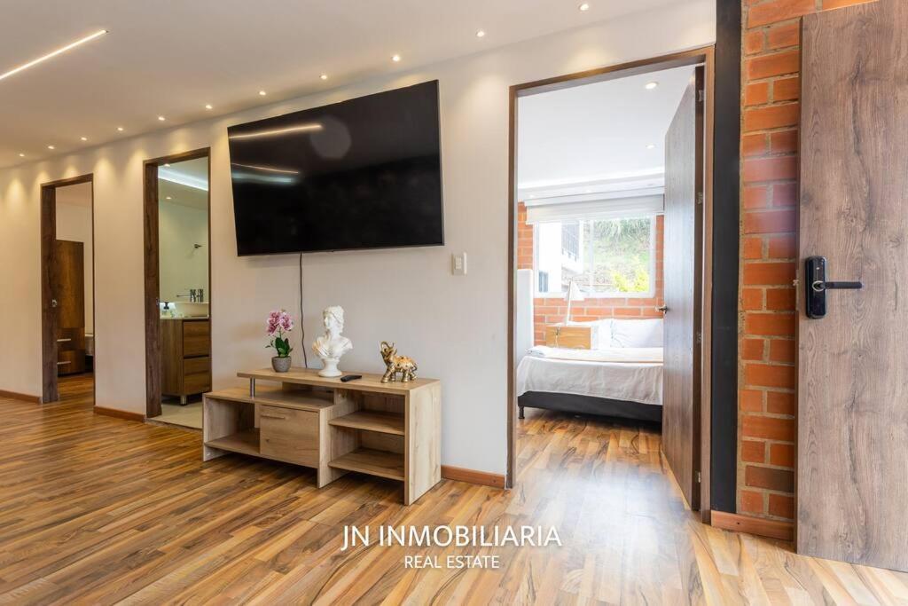 Espectacular Apartamento 2 Minutos Del Jmc Nuevo 리오네그로 외부 사진