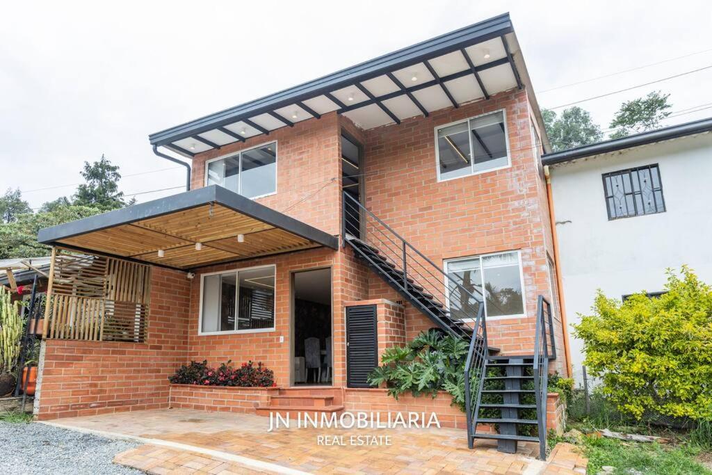 Espectacular Apartamento 2 Minutos Del Jmc Nuevo 리오네그로 외부 사진