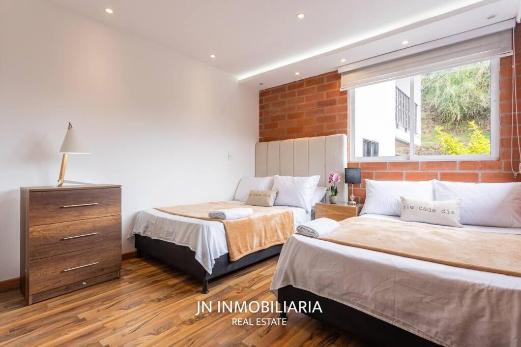Espectacular Apartamento 2 Minutos Del Jmc Nuevo 리오네그로 외부 사진
