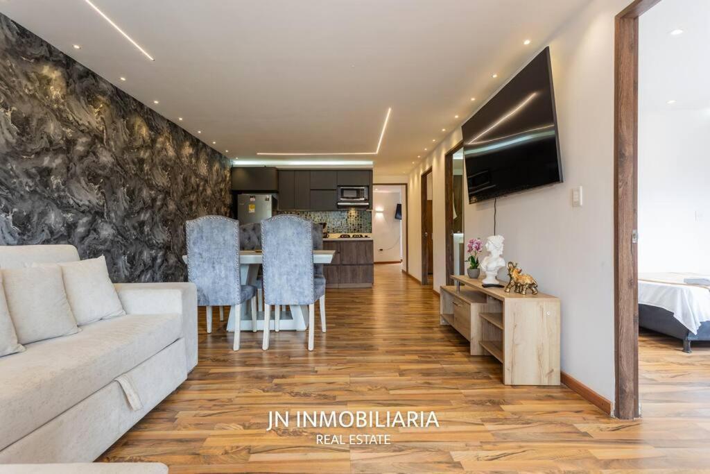 Espectacular Apartamento 2 Minutos Del Jmc Nuevo 리오네그로 외부 사진