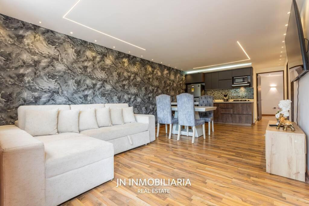 Espectacular Apartamento 2 Minutos Del Jmc Nuevo 리오네그로 외부 사진